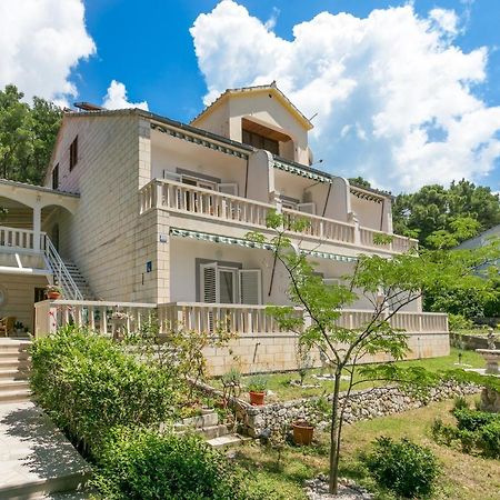 Apartments By The Sea Brela, Makarska - 18356 Extérieur photo