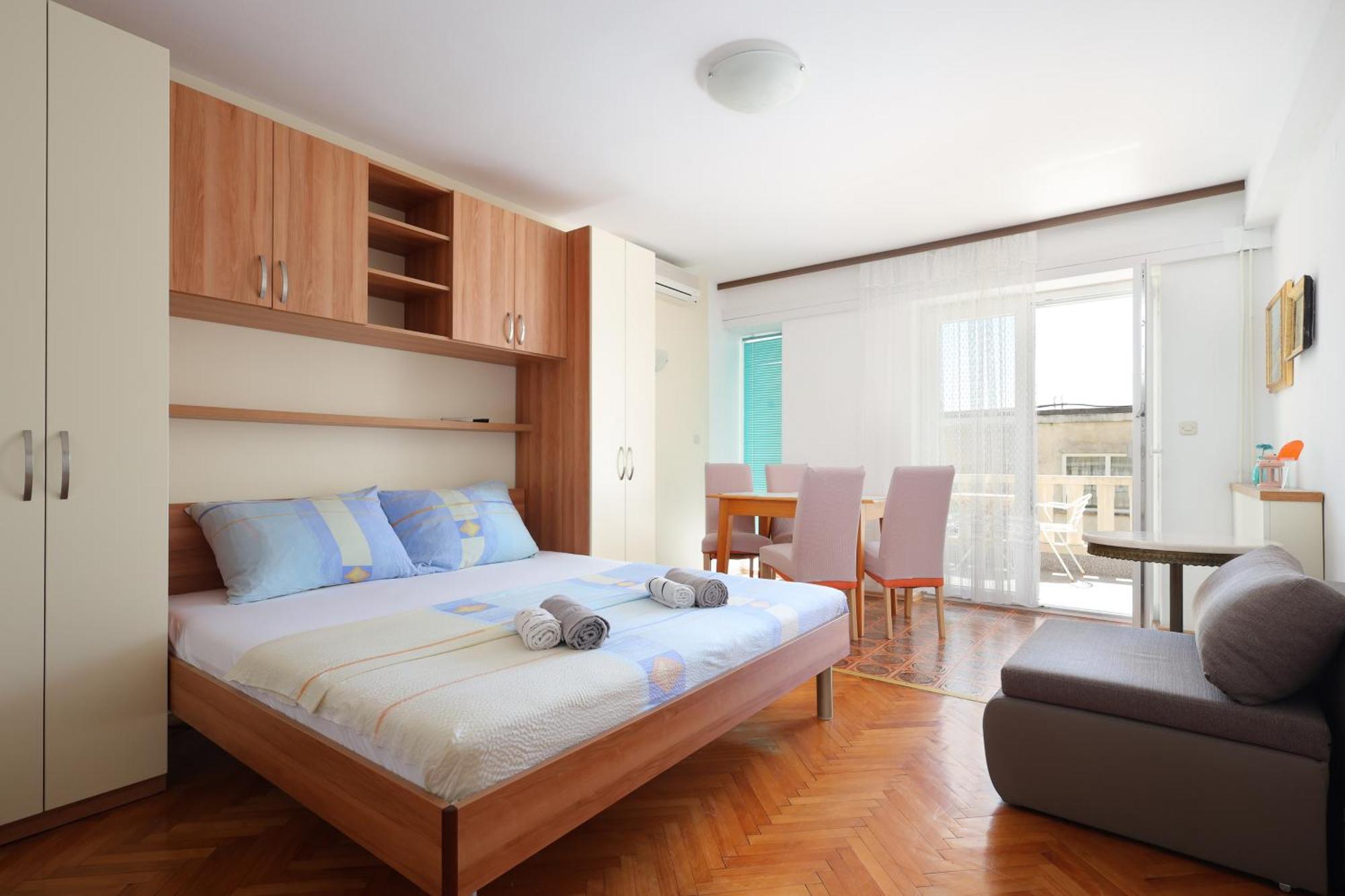 Apartments By The Sea Brela, Makarska - 18356 Extérieur photo