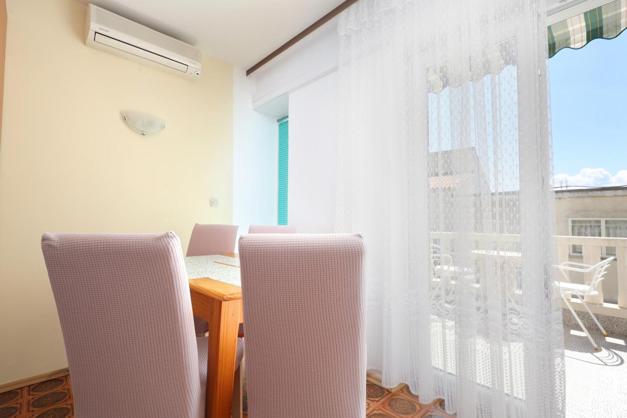 Apartments By The Sea Brela, Makarska - 18356 Extérieur photo