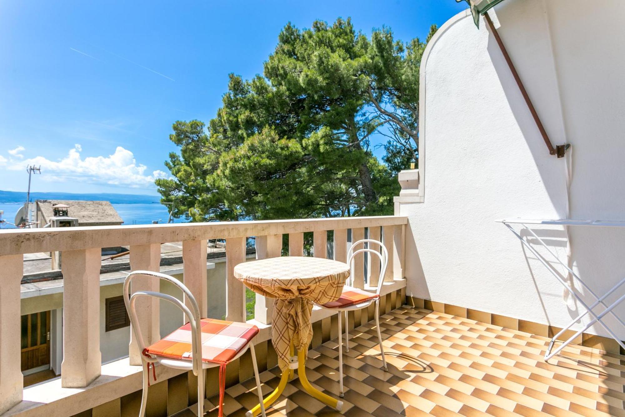 Apartments By The Sea Brela, Makarska - 18356 Extérieur photo