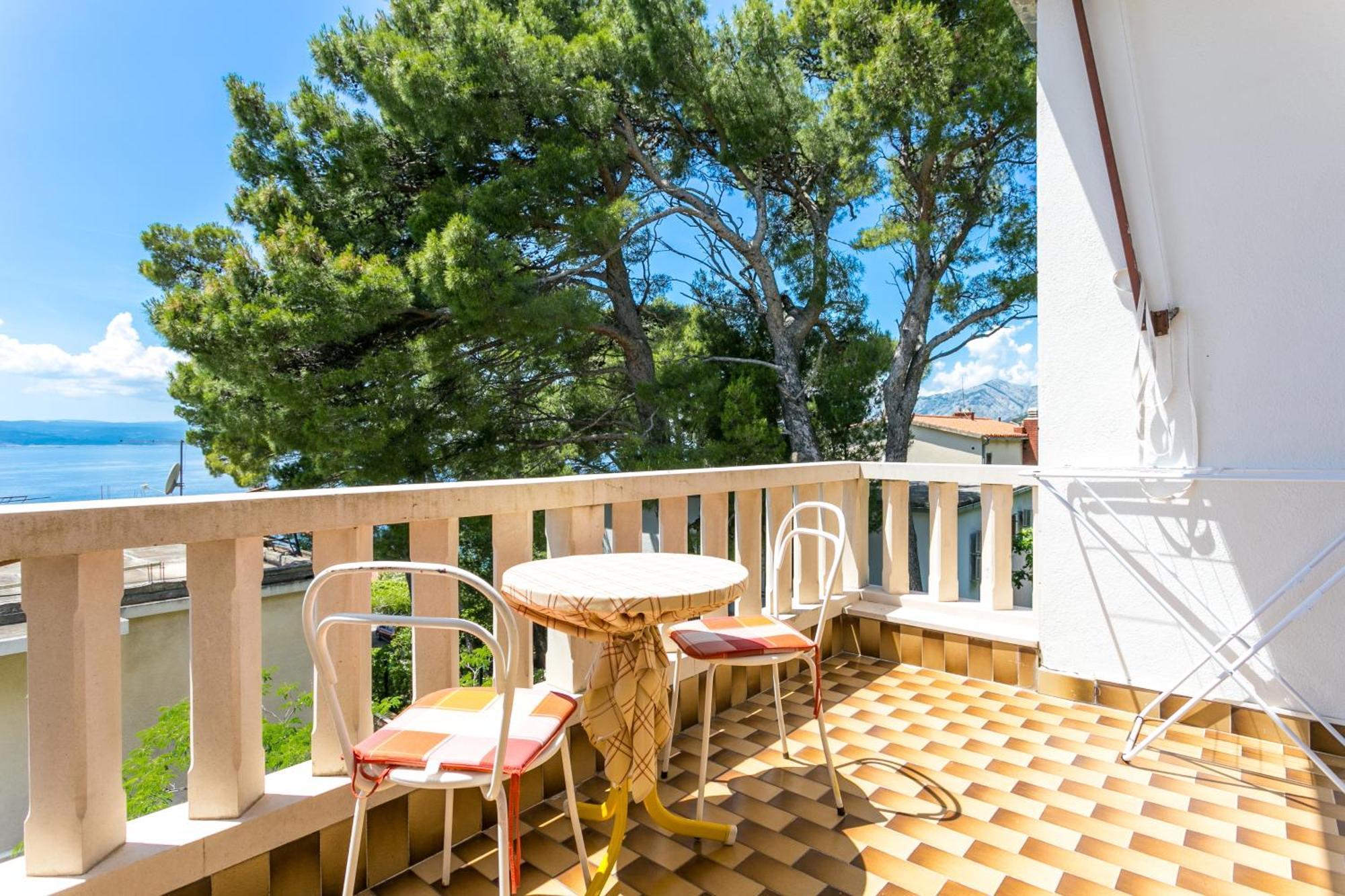 Apartments By The Sea Brela, Makarska - 18356 Extérieur photo