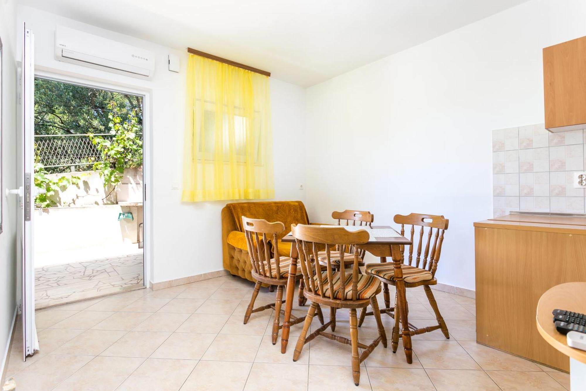 Apartments By The Sea Brela, Makarska - 18356 Extérieur photo