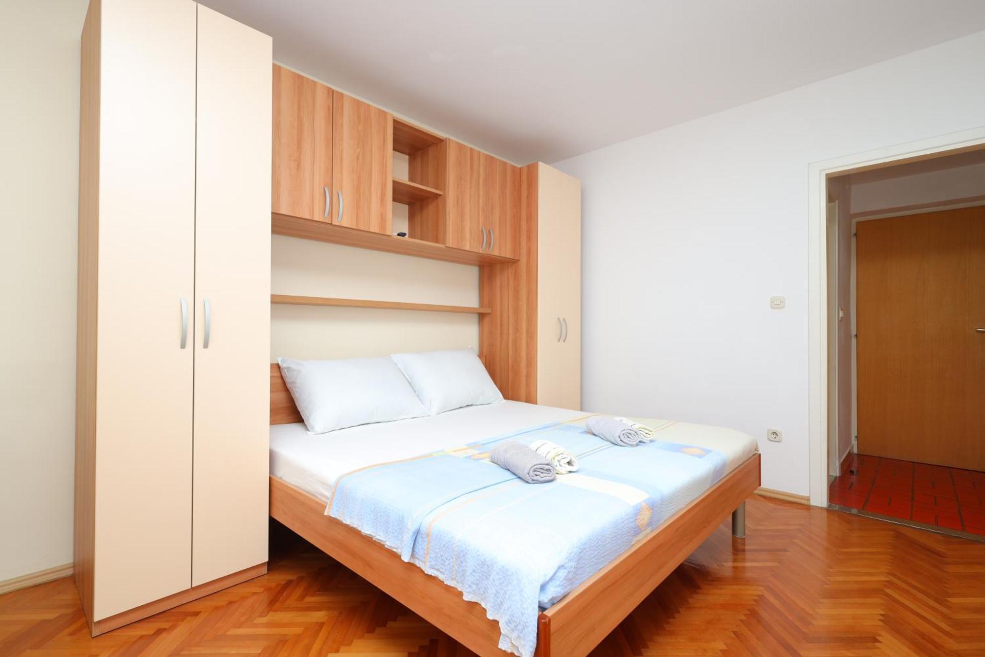 Apartments By The Sea Brela, Makarska - 18356 Chambre photo