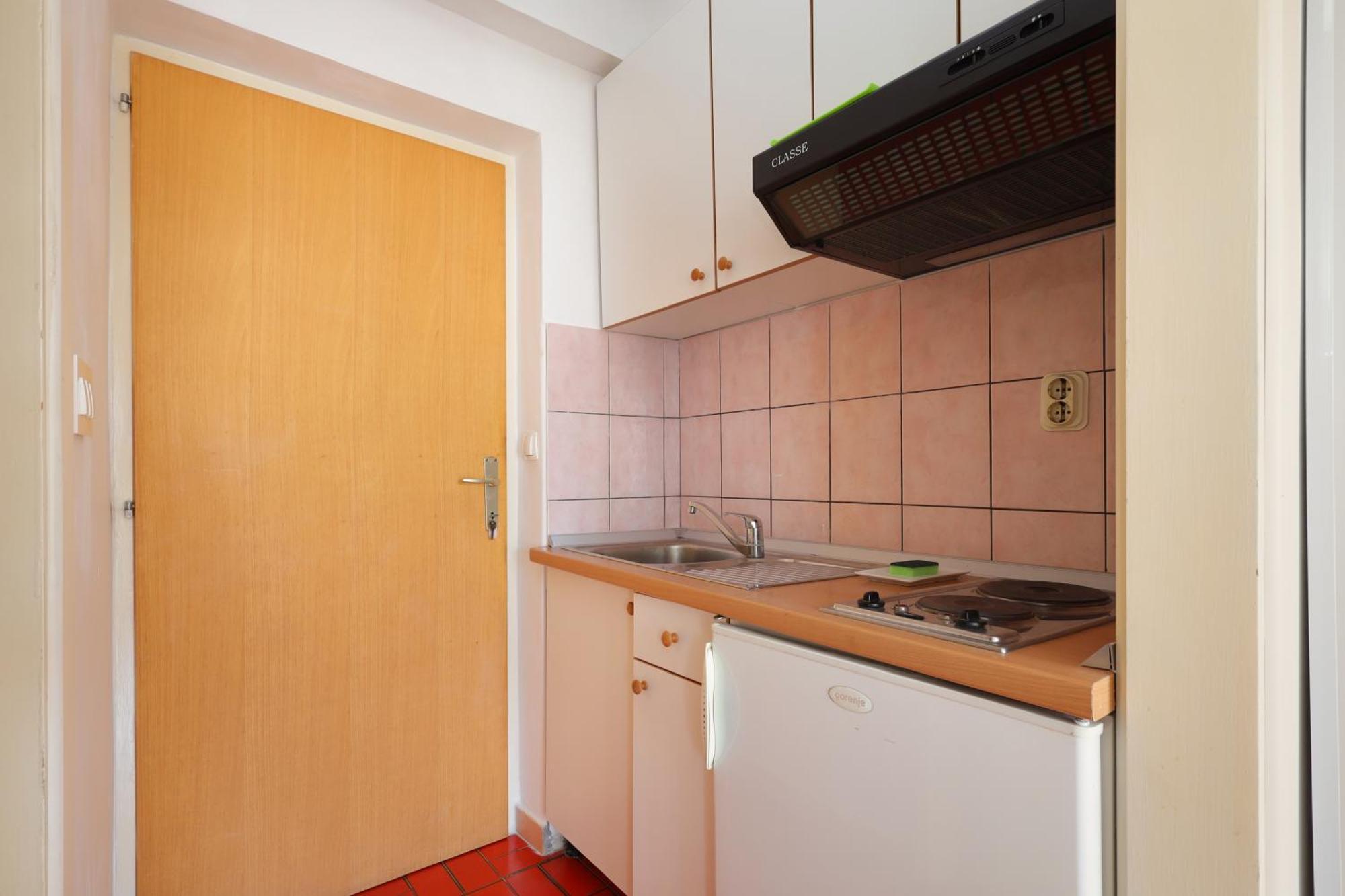 Apartments By The Sea Brela, Makarska - 18356 Chambre photo